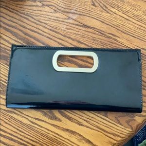 Black clutch
